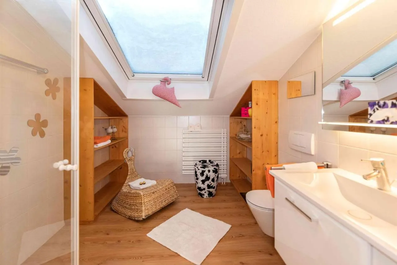 Ferienwohnungen Fam Michael Neumaier Reit im Winkl Apartment